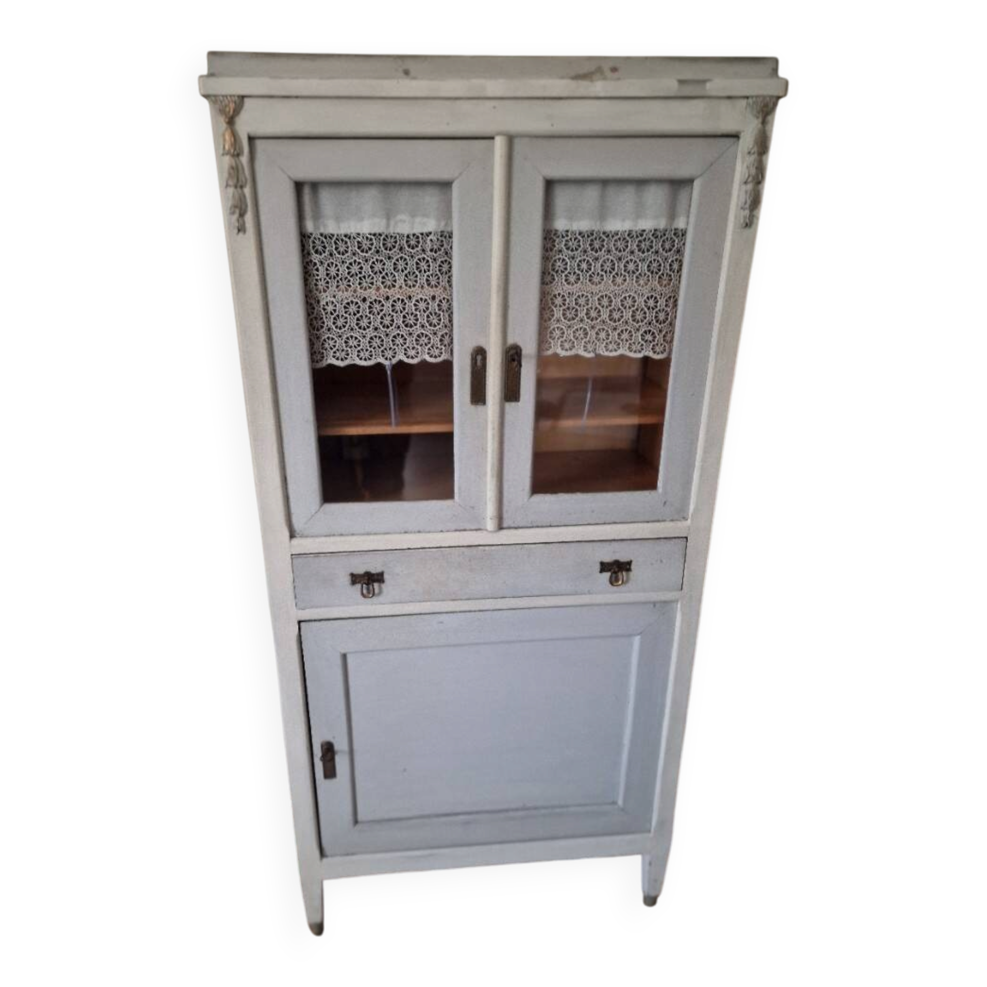 Buffet painted, 3 doors, 1 drawer