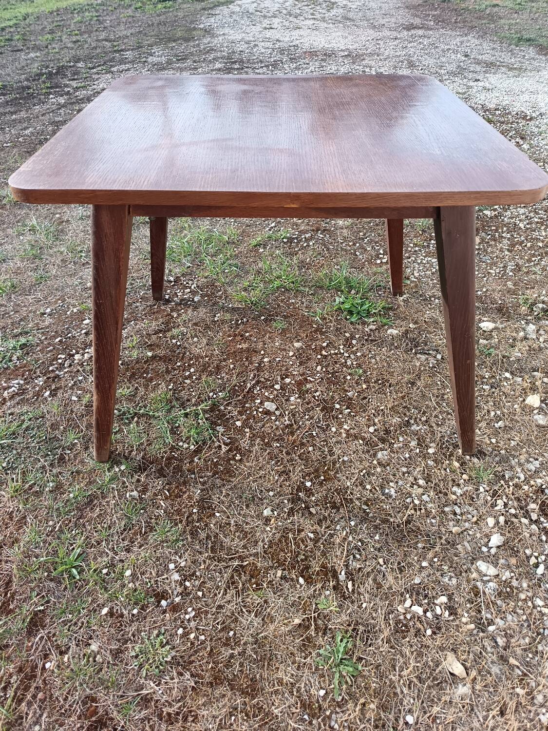 Coffee table from the 1950s