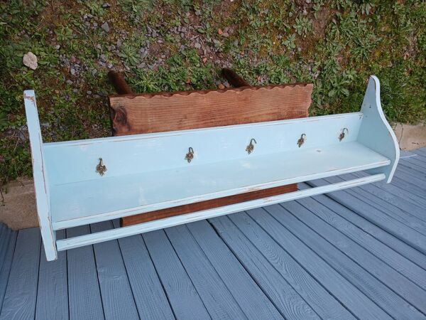 Étagère murale ancienne en bois