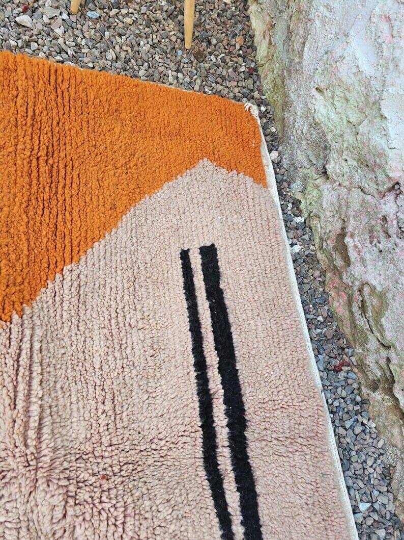 Colorful Berber rug size 150 x 250 cm