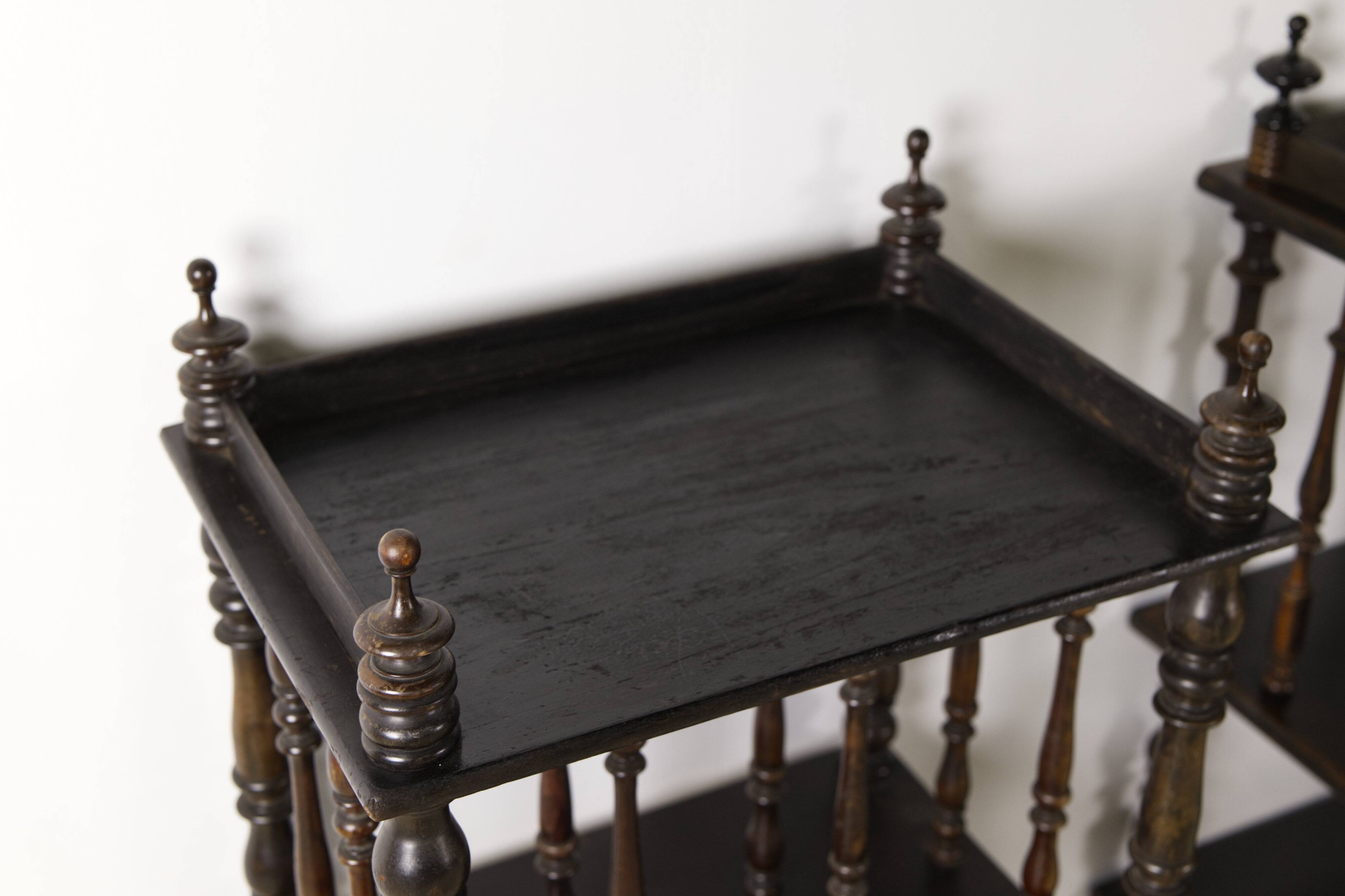 Paire de cabinets à partitions de Napoléon III