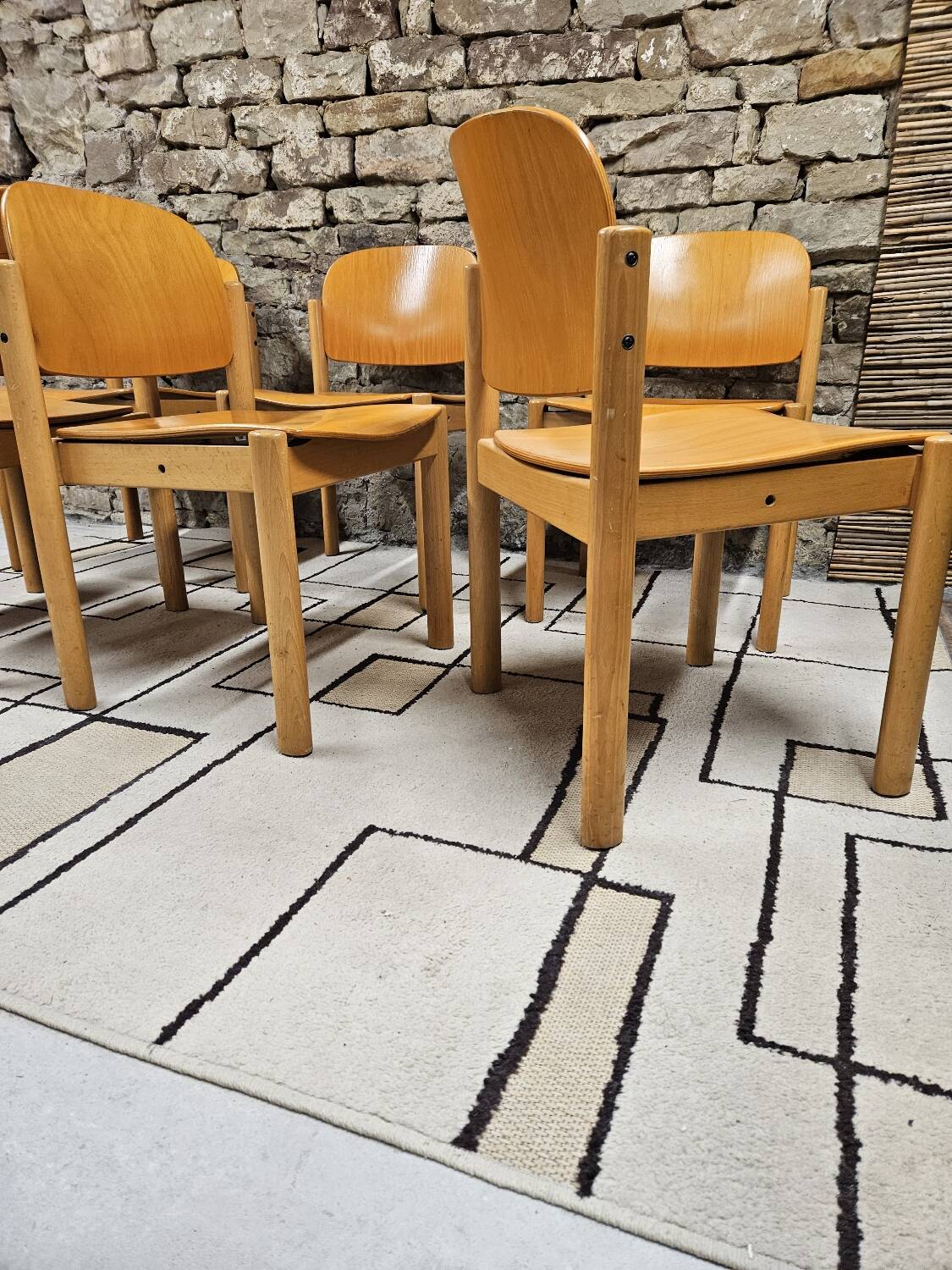 Lot 6 Danish stackable chairs 1970 vintage