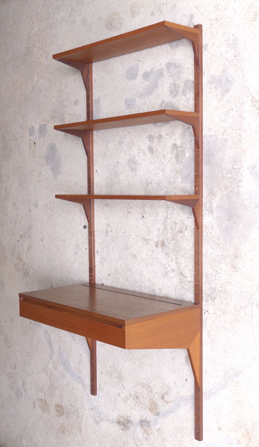 Wall desk "Royal System" by Poul Cadovius 1950