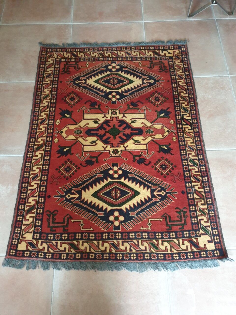 Old carpet 172/127
