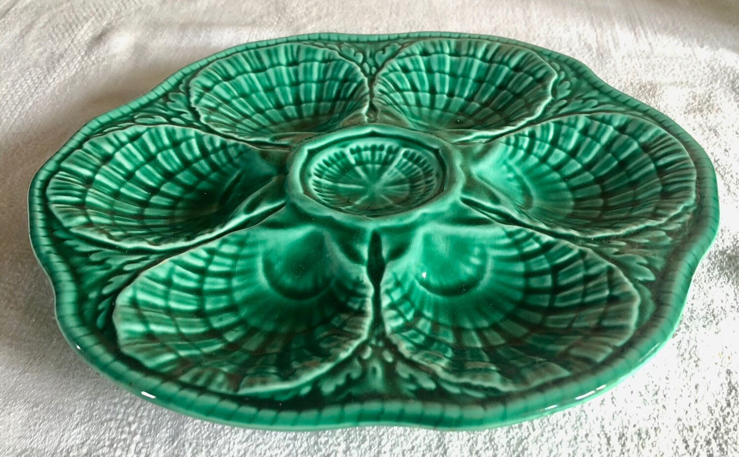 6 Sarreguemines slurry oyster plates