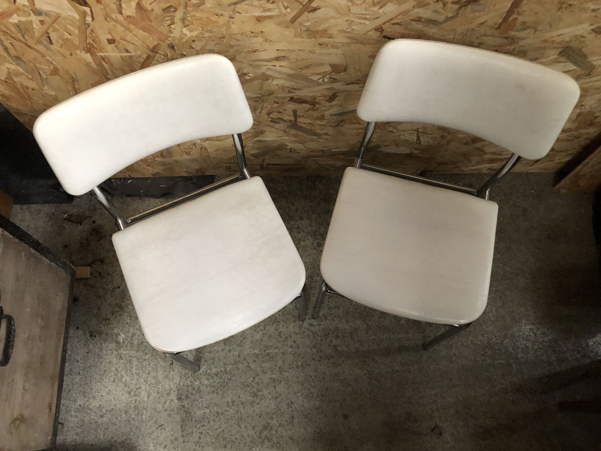 Pair of antique chairs chrome metal and skaï white 70s vintage