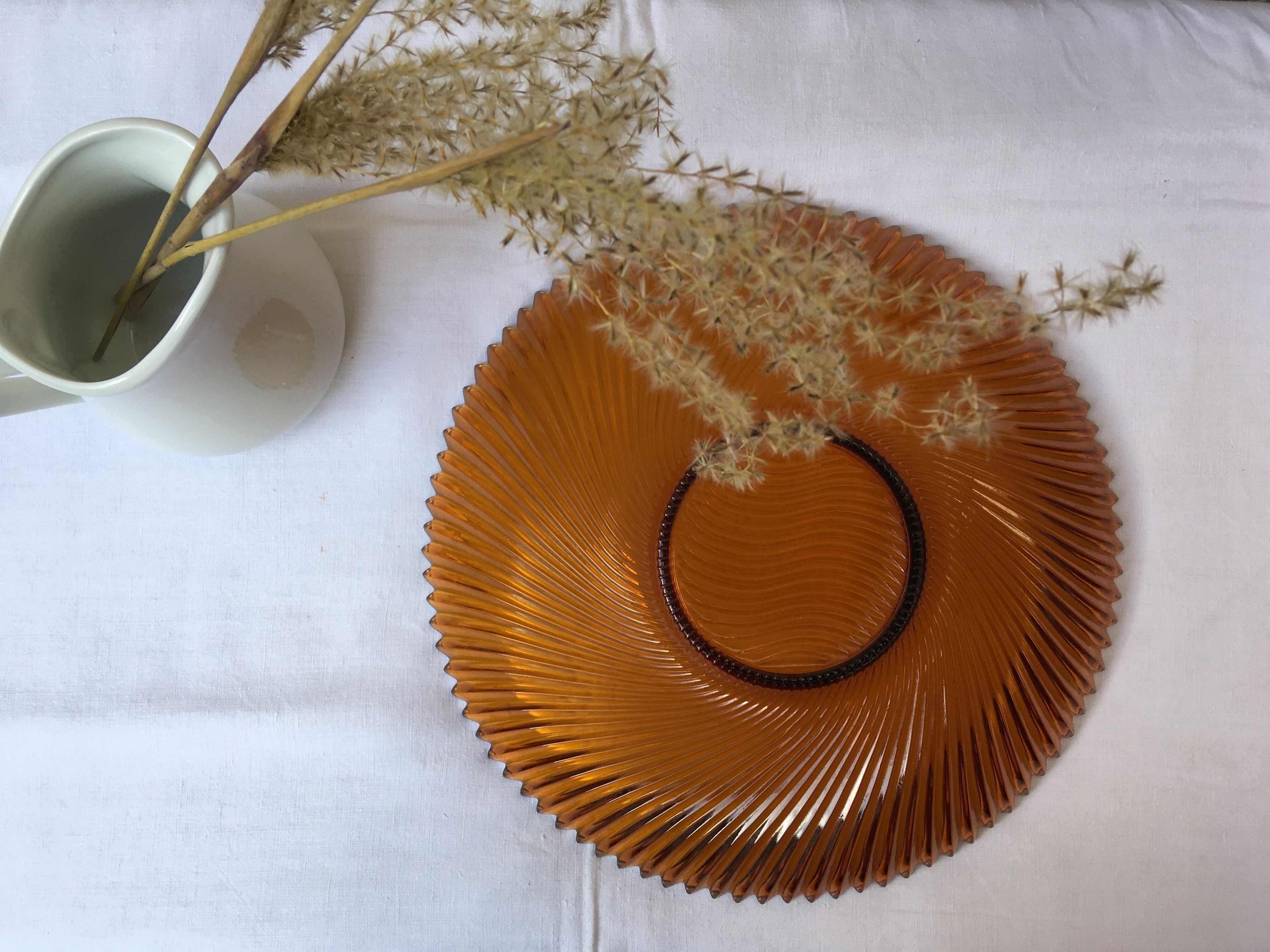 Amber 70s fruit basket