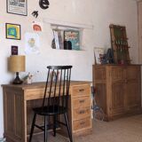 Children's desk