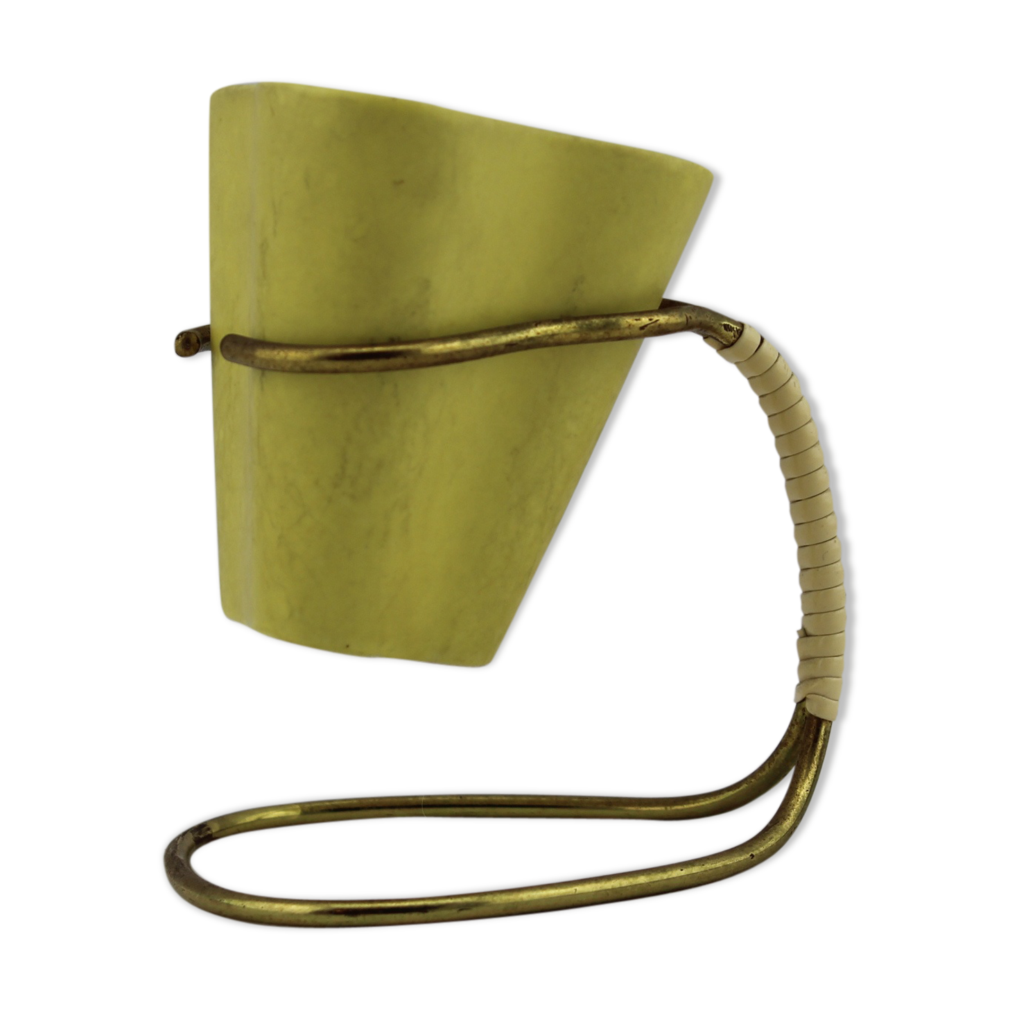Vase or ceramic pot on foot brass