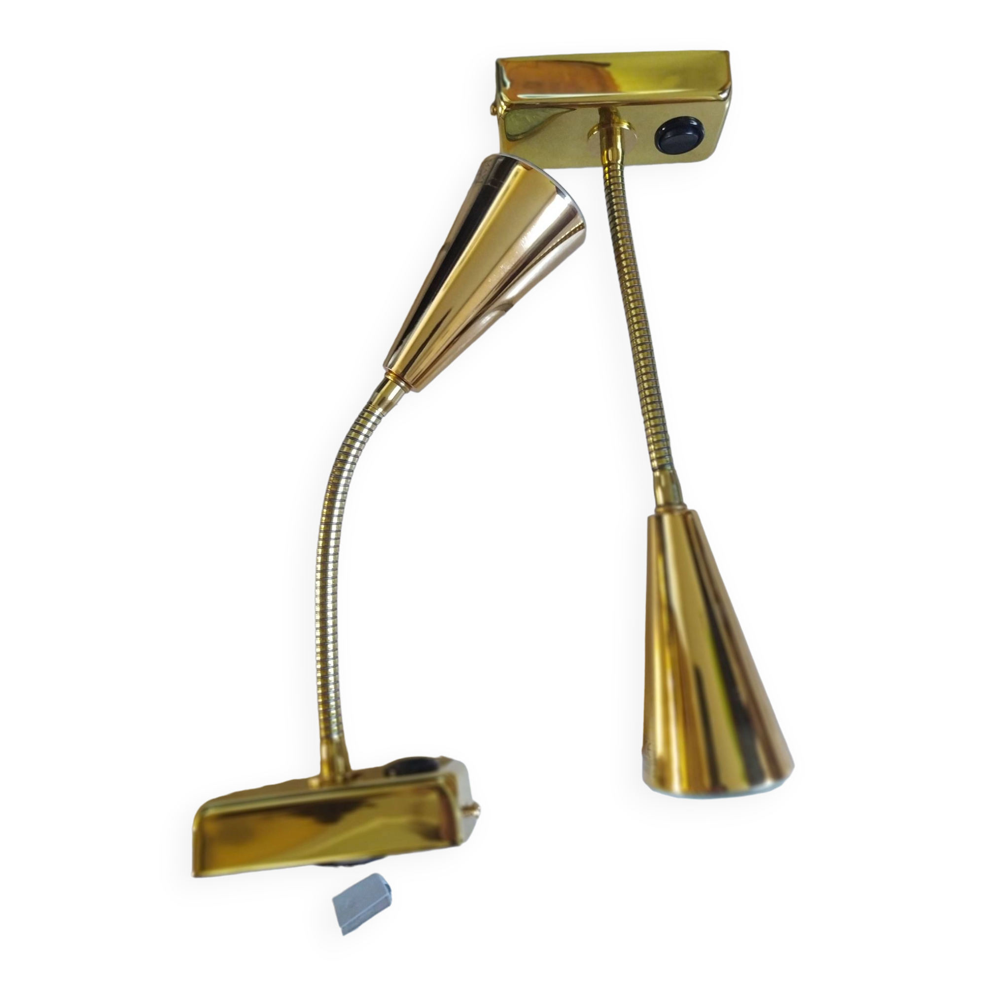 Pair of golden wall lights from the brossier saderne brand