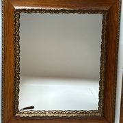 Miroir ancien en bois mouluré  54 x47 cm