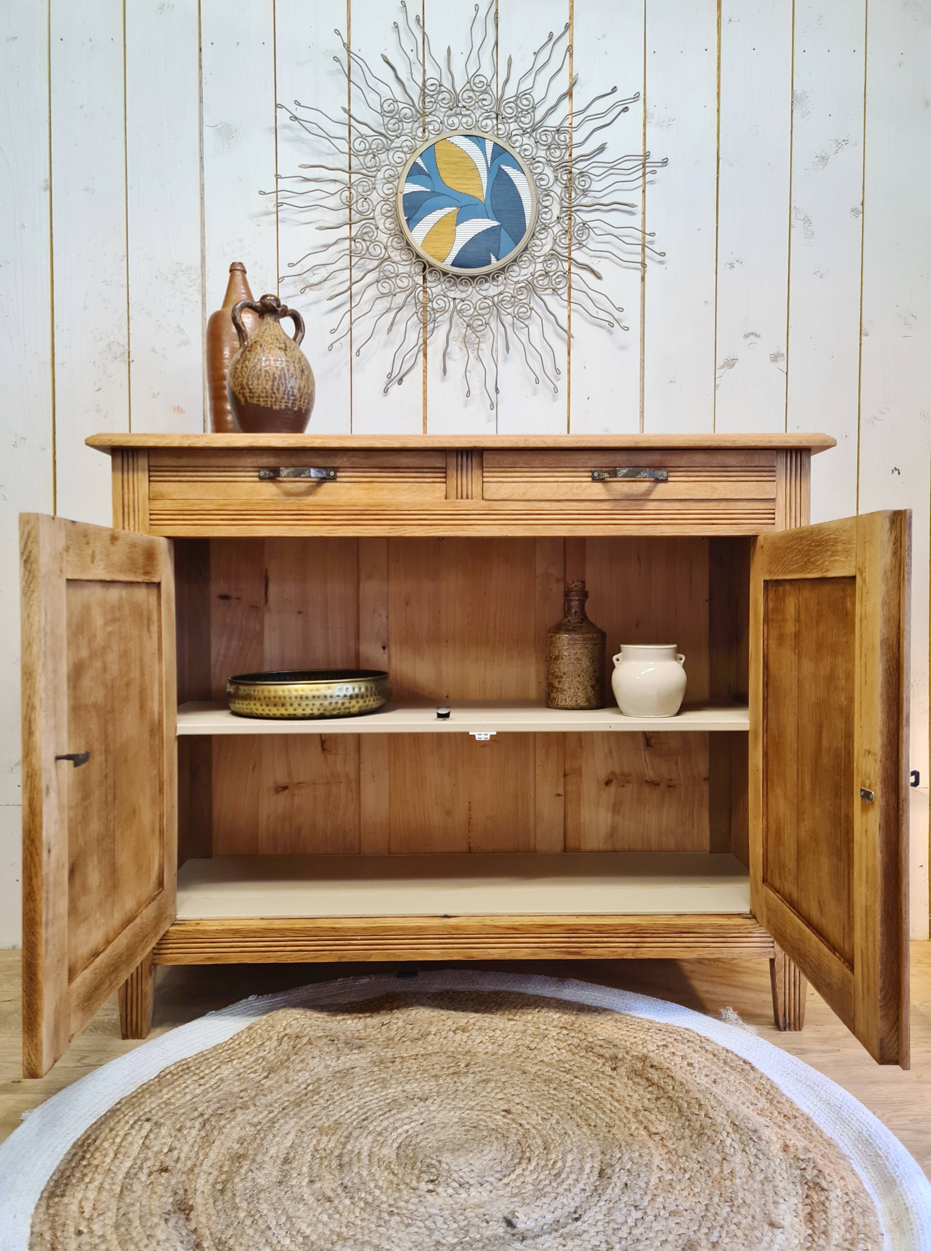 Old solid wood sideboard 2 doors and 2 drawers renovated
