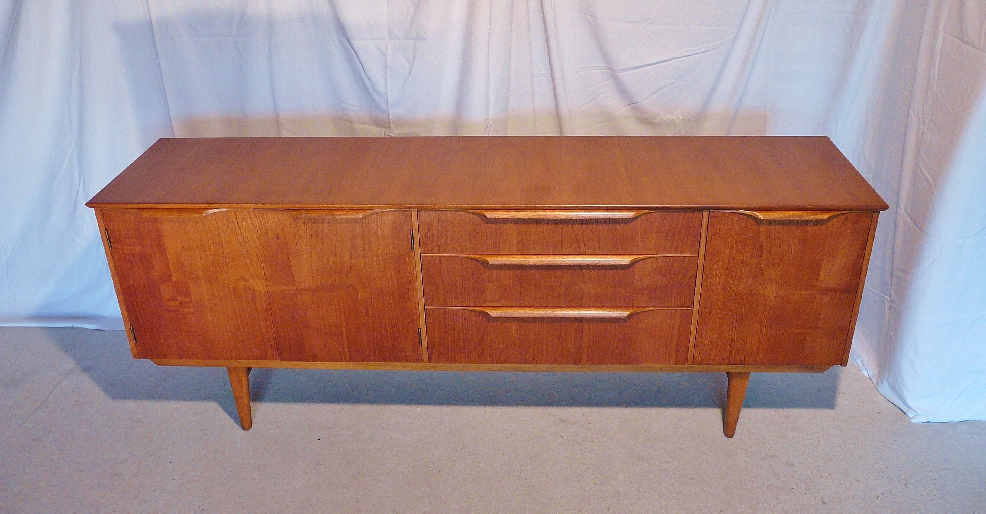 Scandinavian sideboard in teak 60s