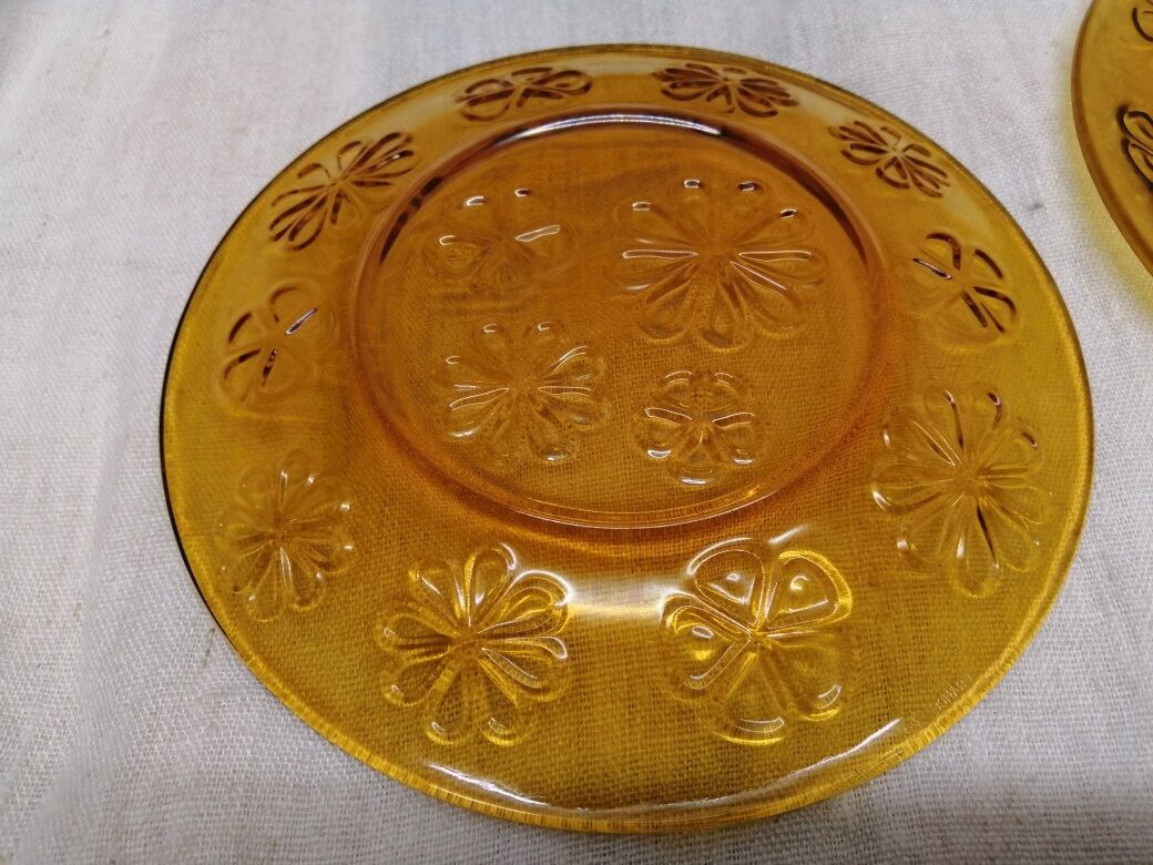 Old vintage Vereco dessert plates lot of 6