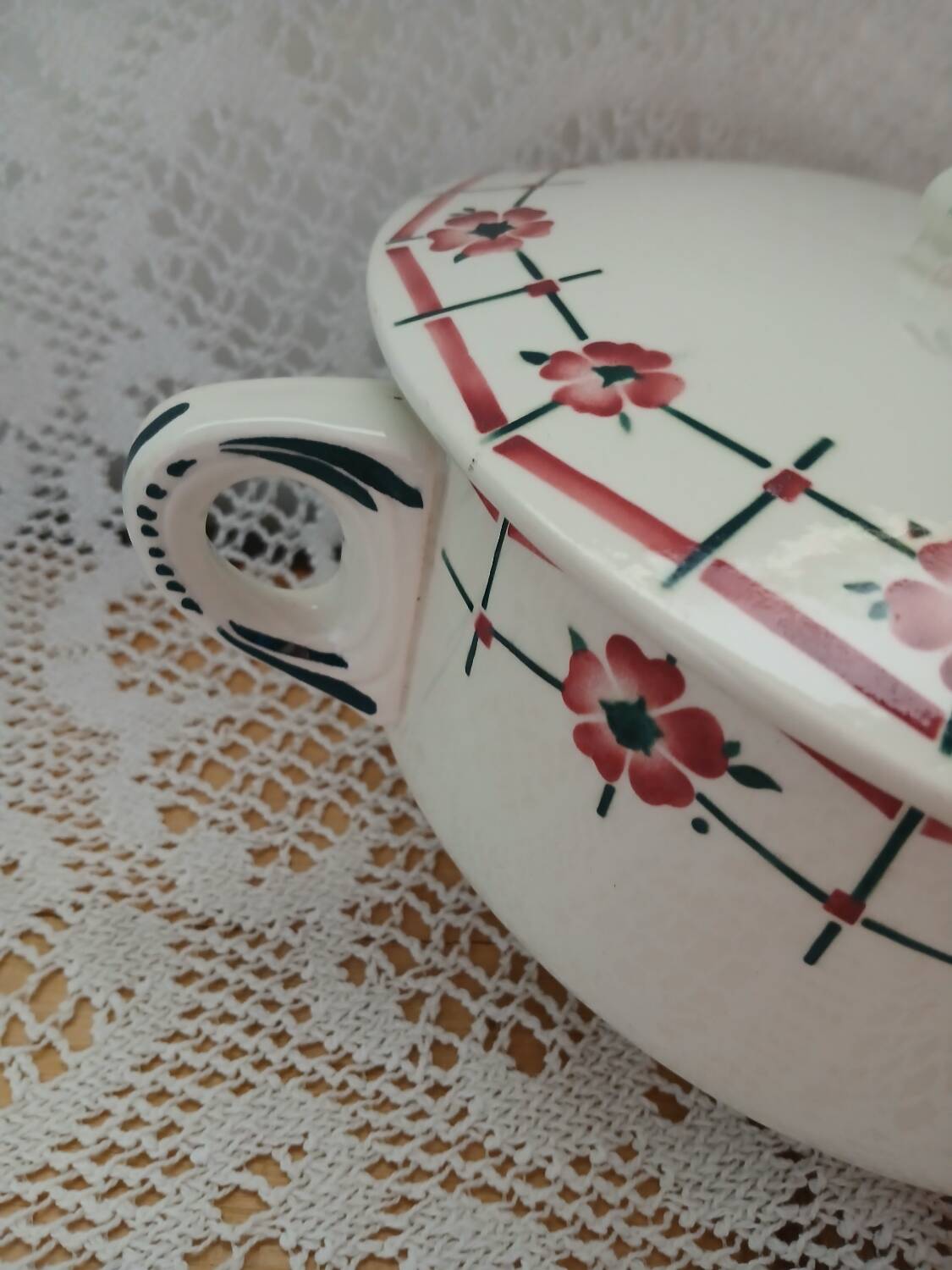 Antique Ceranord Saint Amand soup tureen