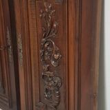 Porte d'un ancien  buffet de style Louis XIII