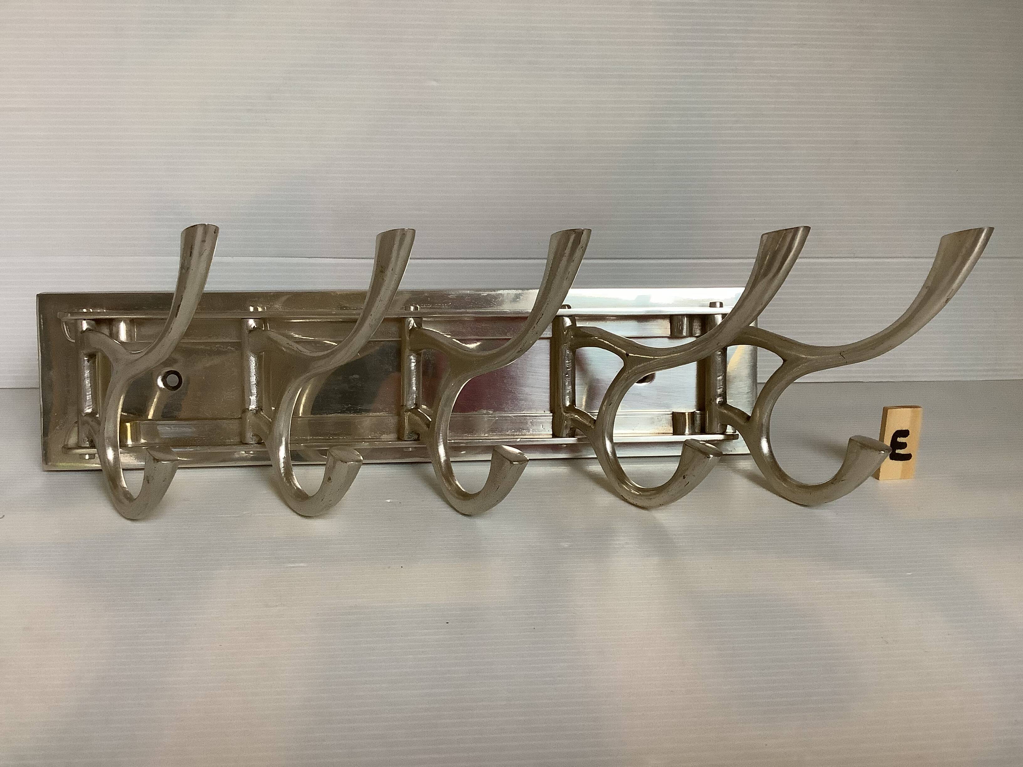 Haceka style coat rack with 5 adjustable hooks E