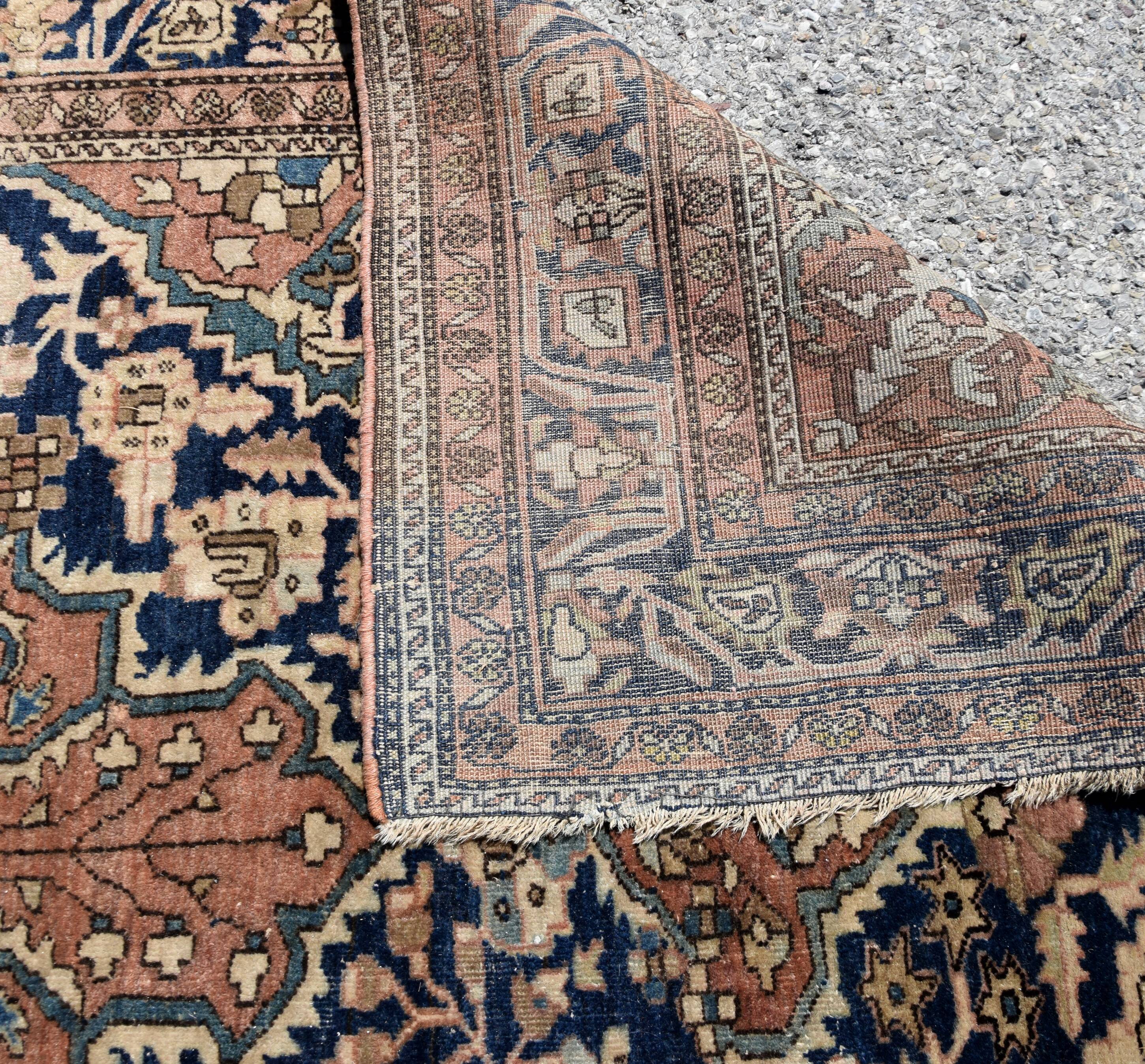 Ancient Iranian Oriental rug Sarouk 128x209 Metres