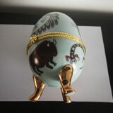 Sky blue porcelain egg box animals
