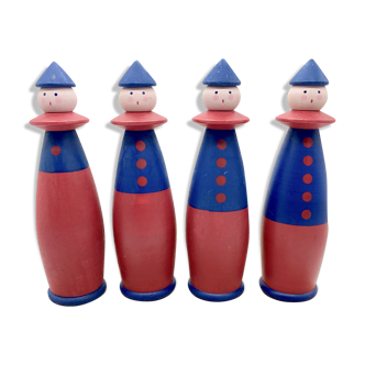 Wooden keels elves