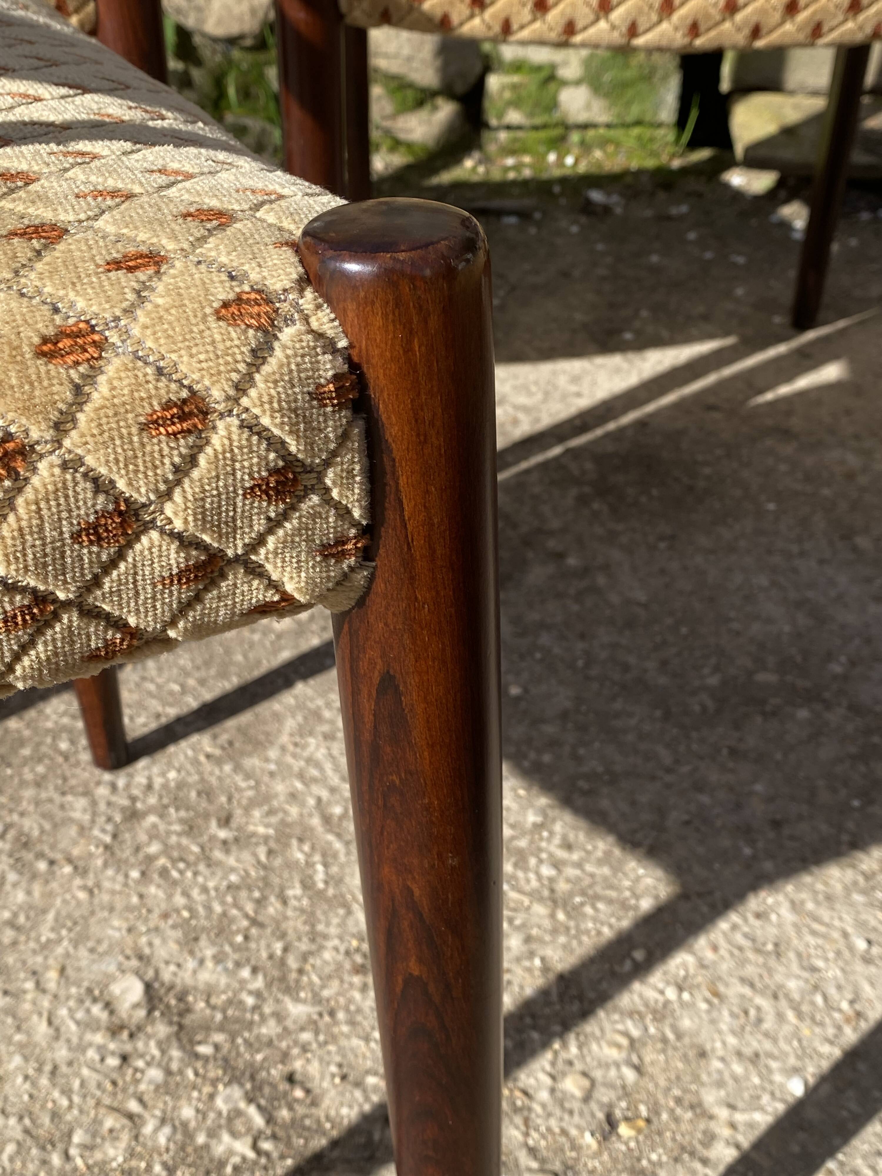 Lot of 6 vintage Scandinavian chairs from the 1950s in rosewood.