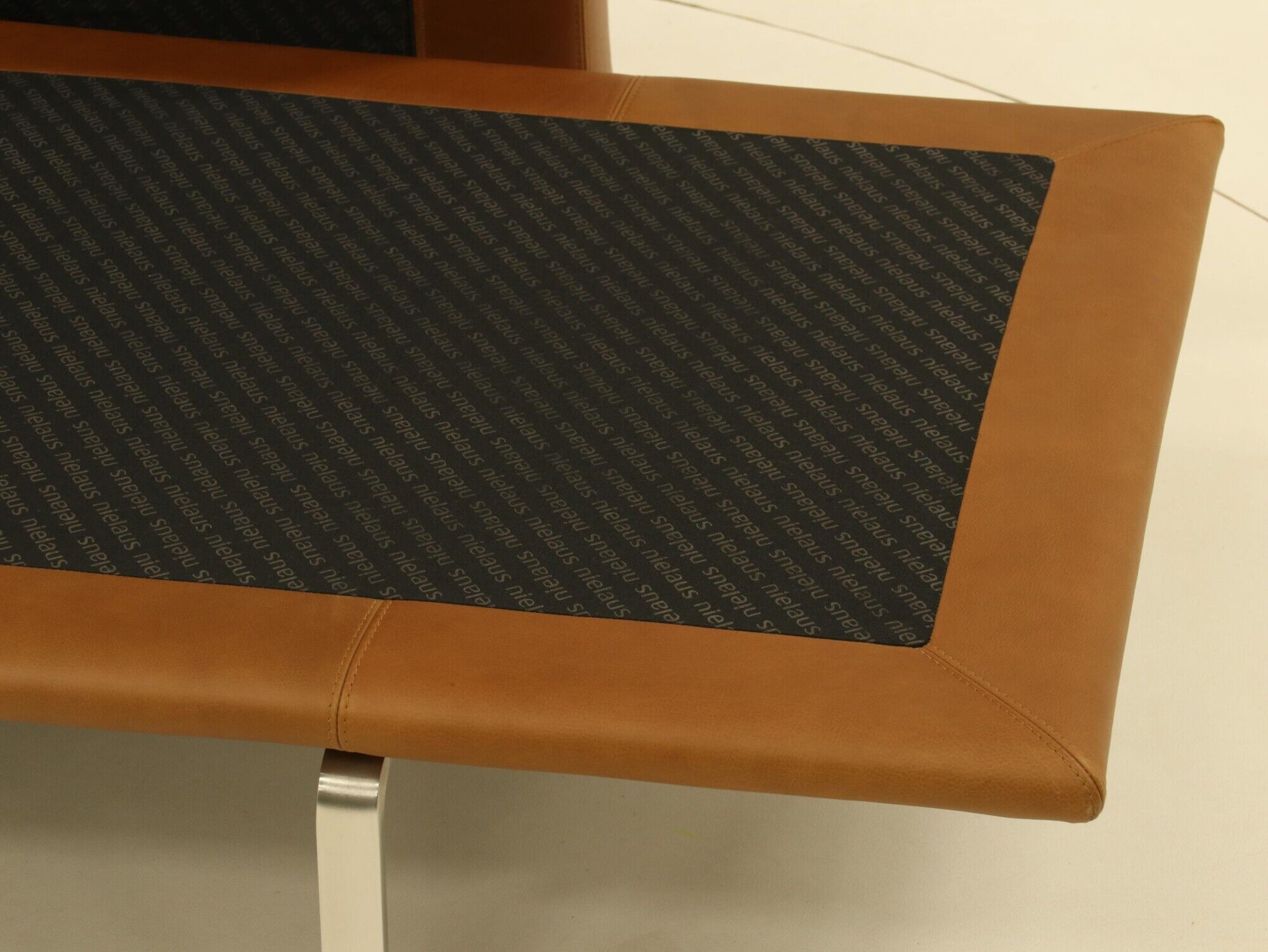 Arne Vodder AV57 Daybed for Nielaus