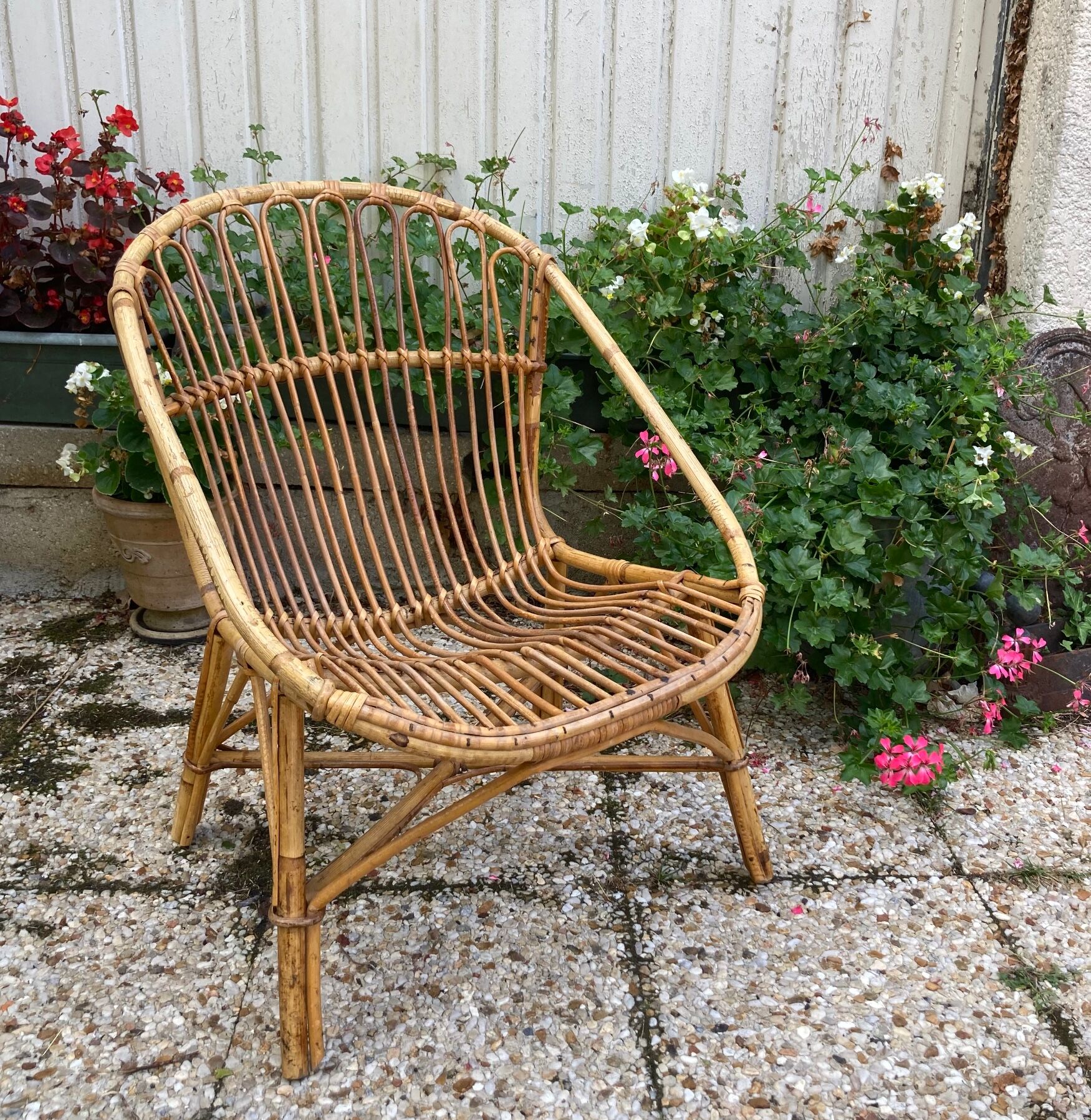 Fauteuil en rotin vintage