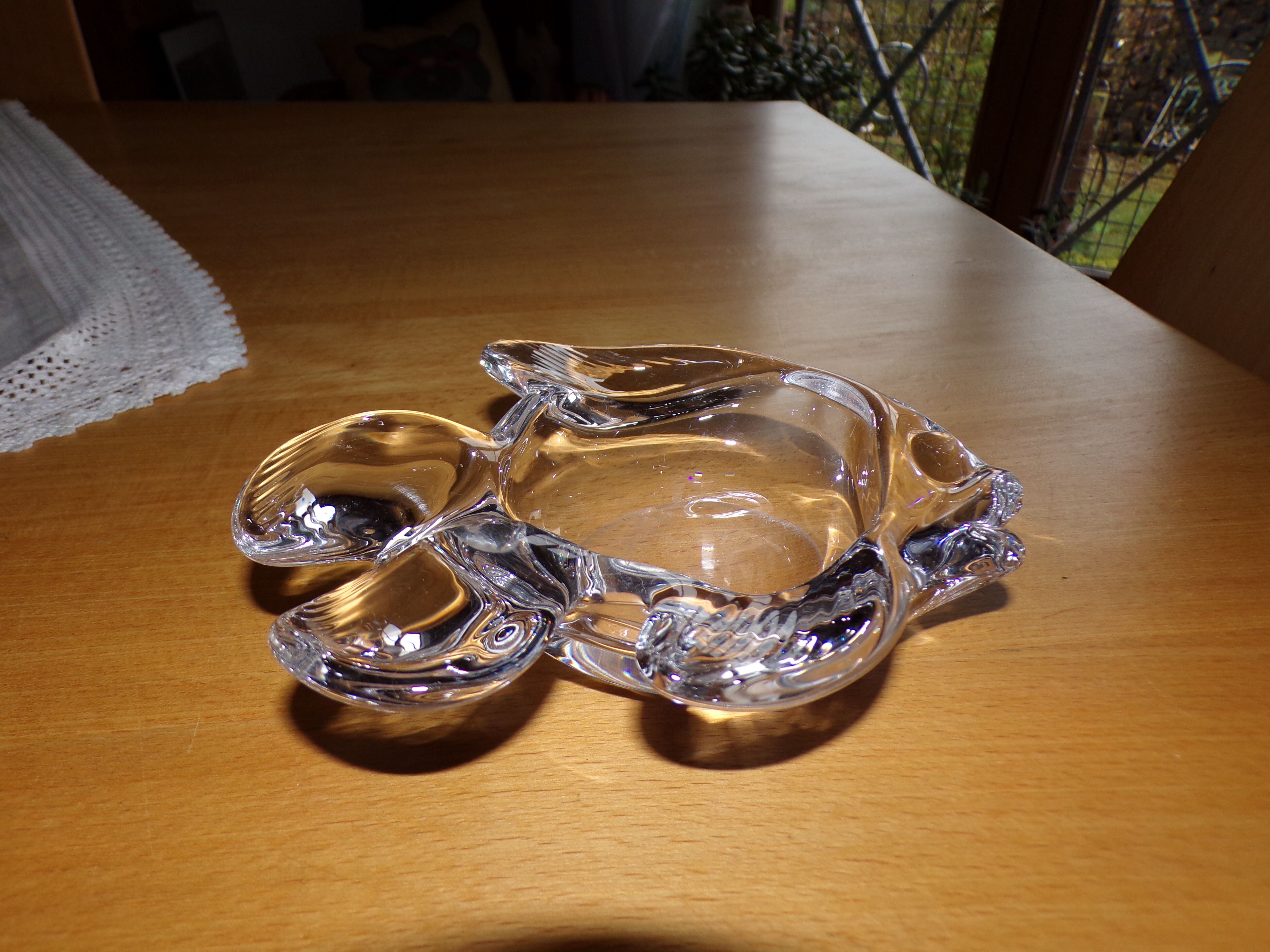 Crystal fish from Vannes France empty pocket