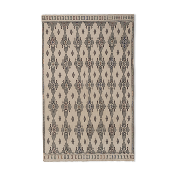 Tapis floral kilim 180x282 cm
