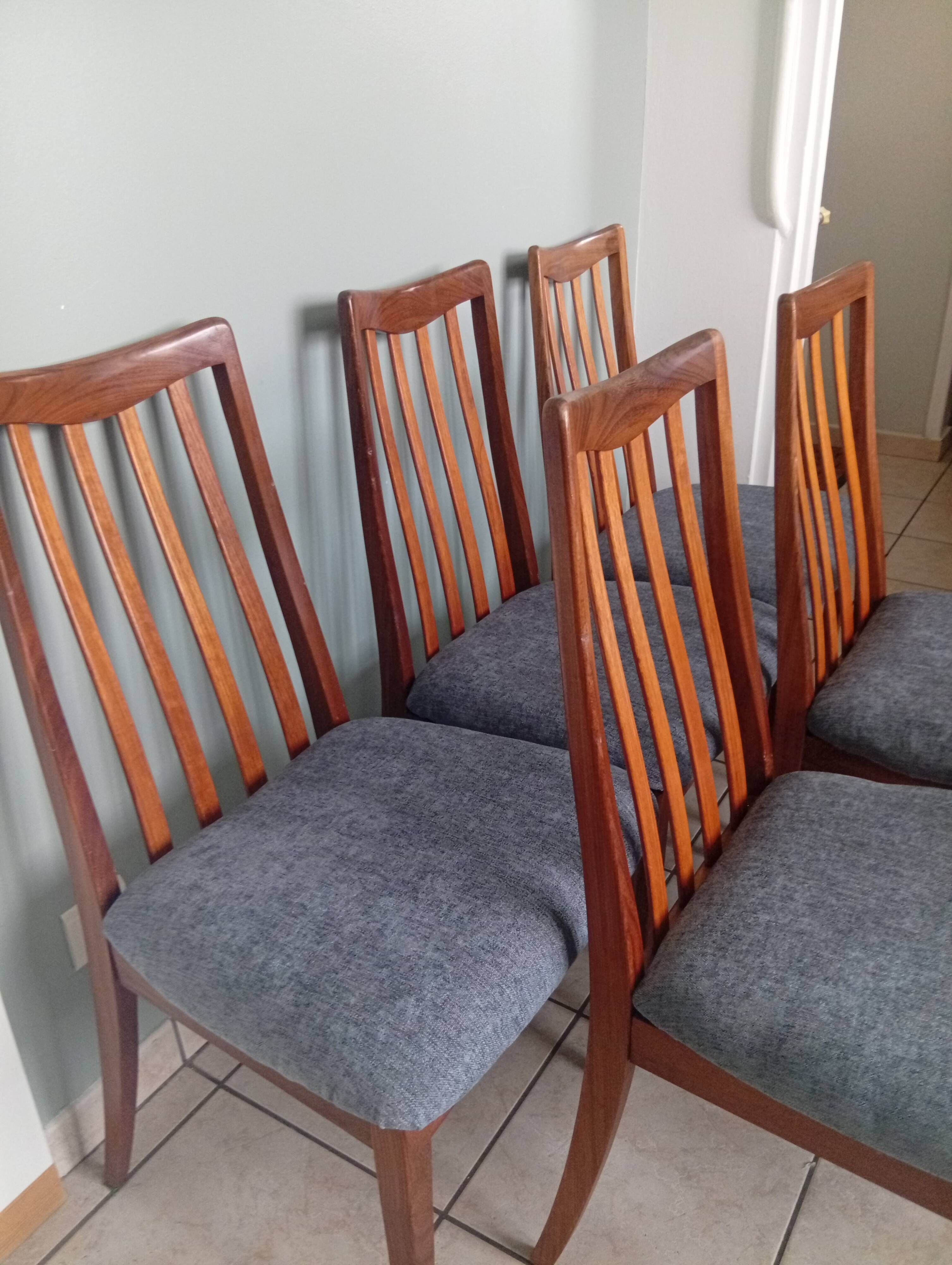 Lot of 6 Gplan teak wood armchairs vintage 1970s dining room scan.
