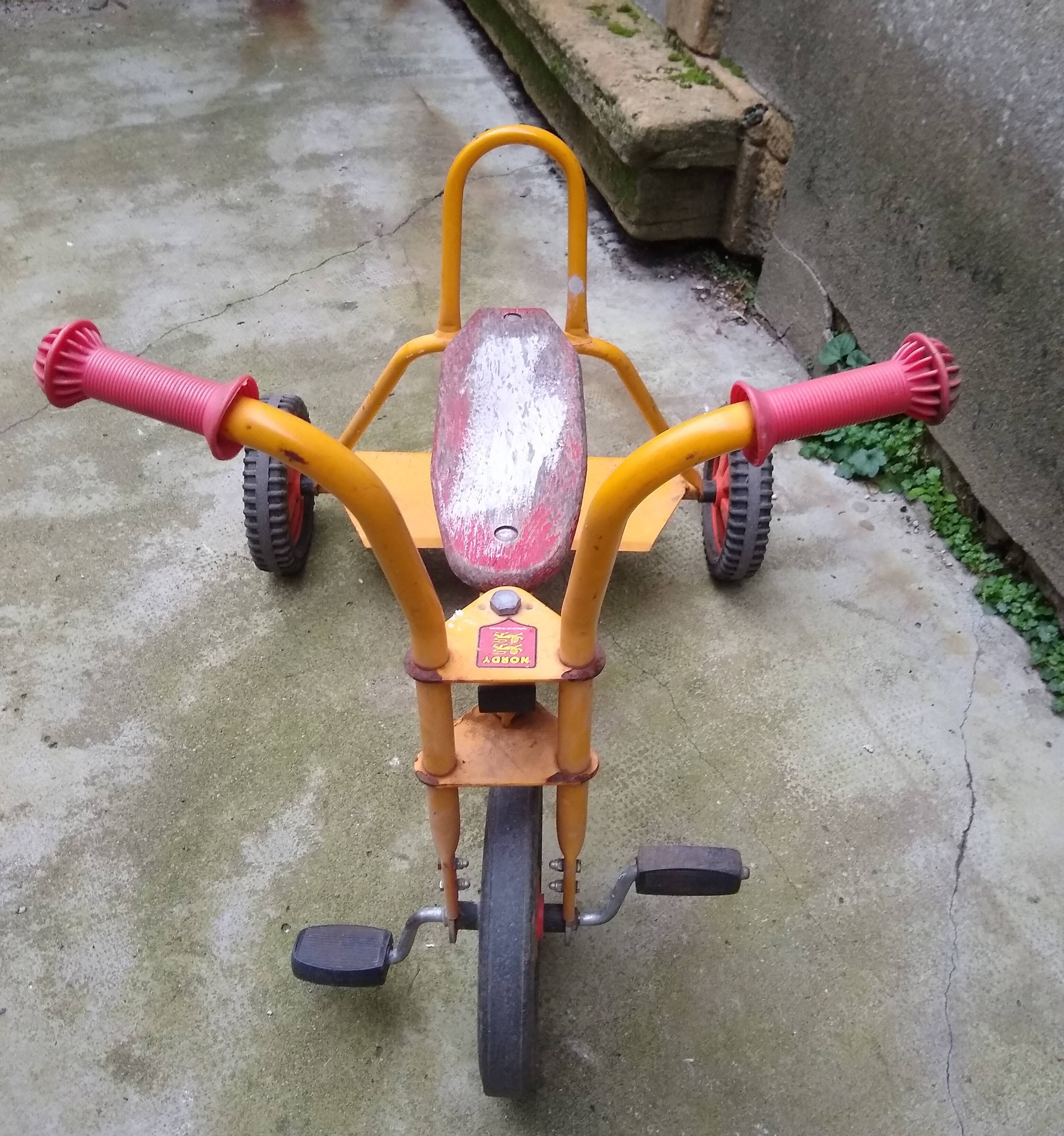 Schoolyard tricycle
