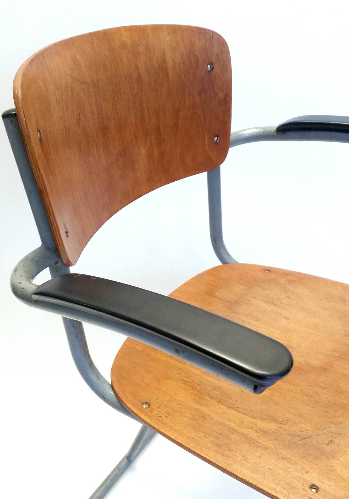 Dutch plywood vintage forties chair with bakelite armrests