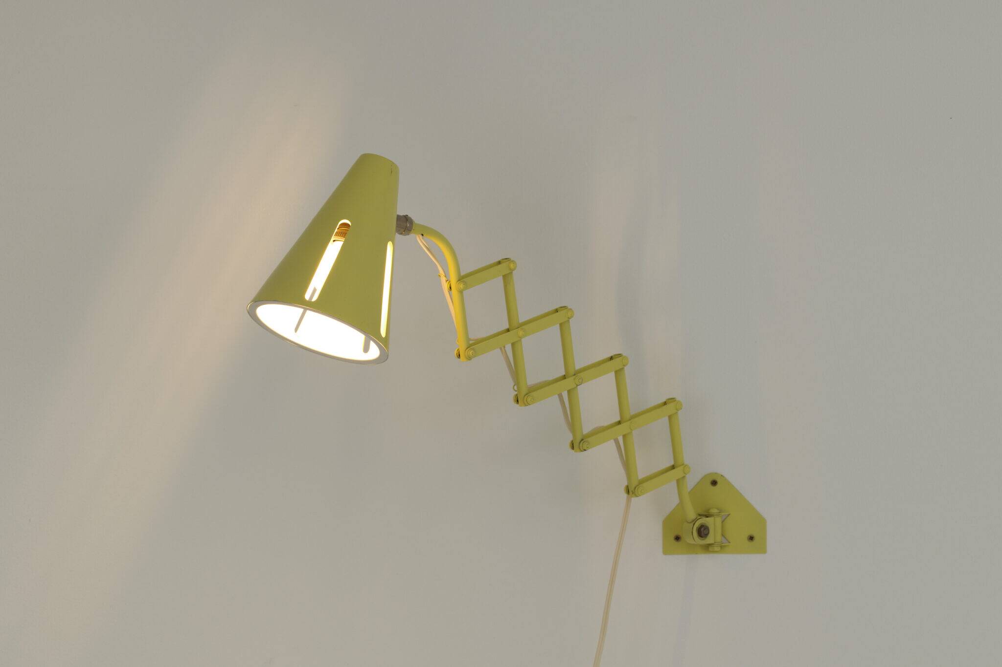 Hala zeist scissor wall lamp