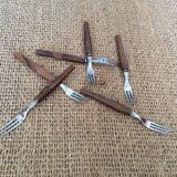 6 forks