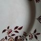 Assiettes plates anciennes dépareillées en faïence terre de fer
