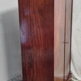 Flaming mahogany cabinet of the nineteenth century