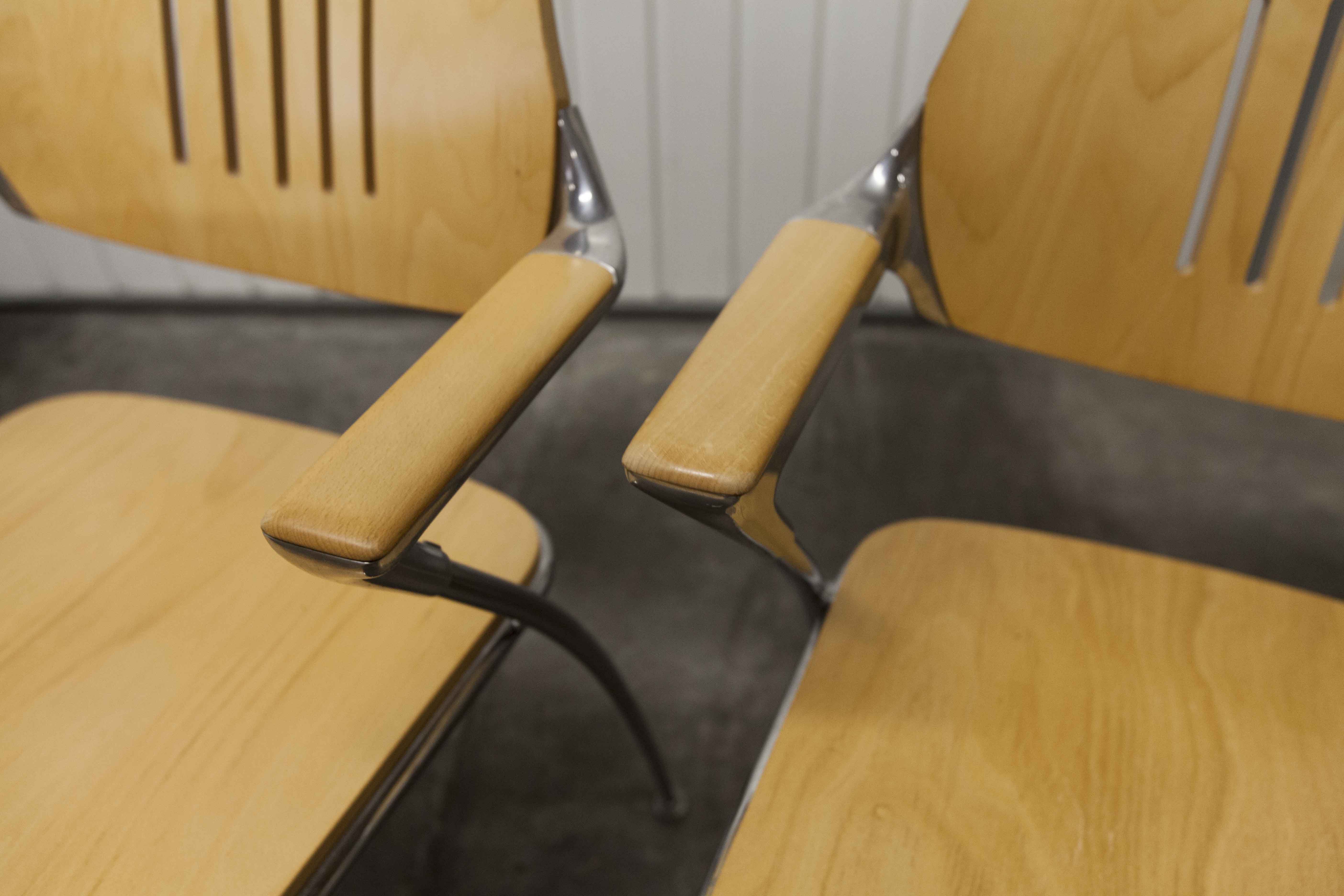 Lot of 6 "Golf" model chairs designed by Francesco Zaccone for the Brunner brand