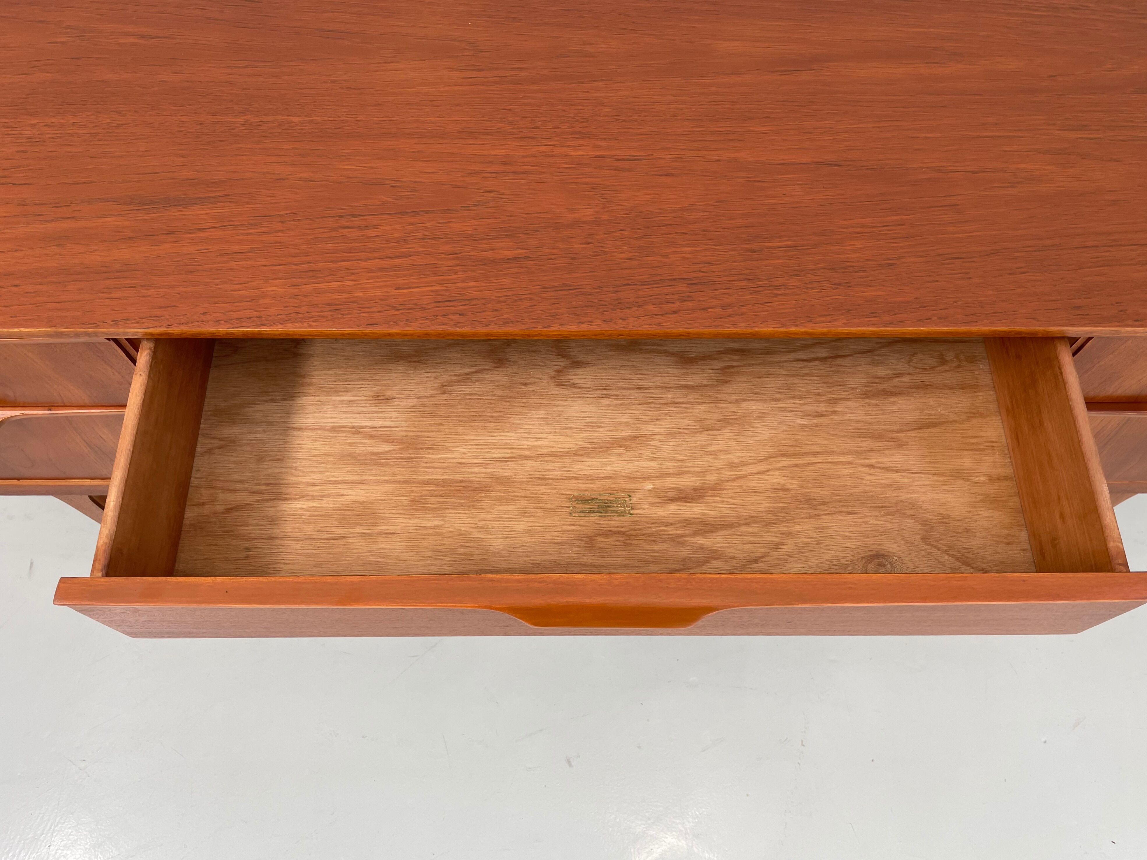 Austinsuite sideboard 1960