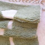 Contemporary Green Rug - 288 x 211 cm