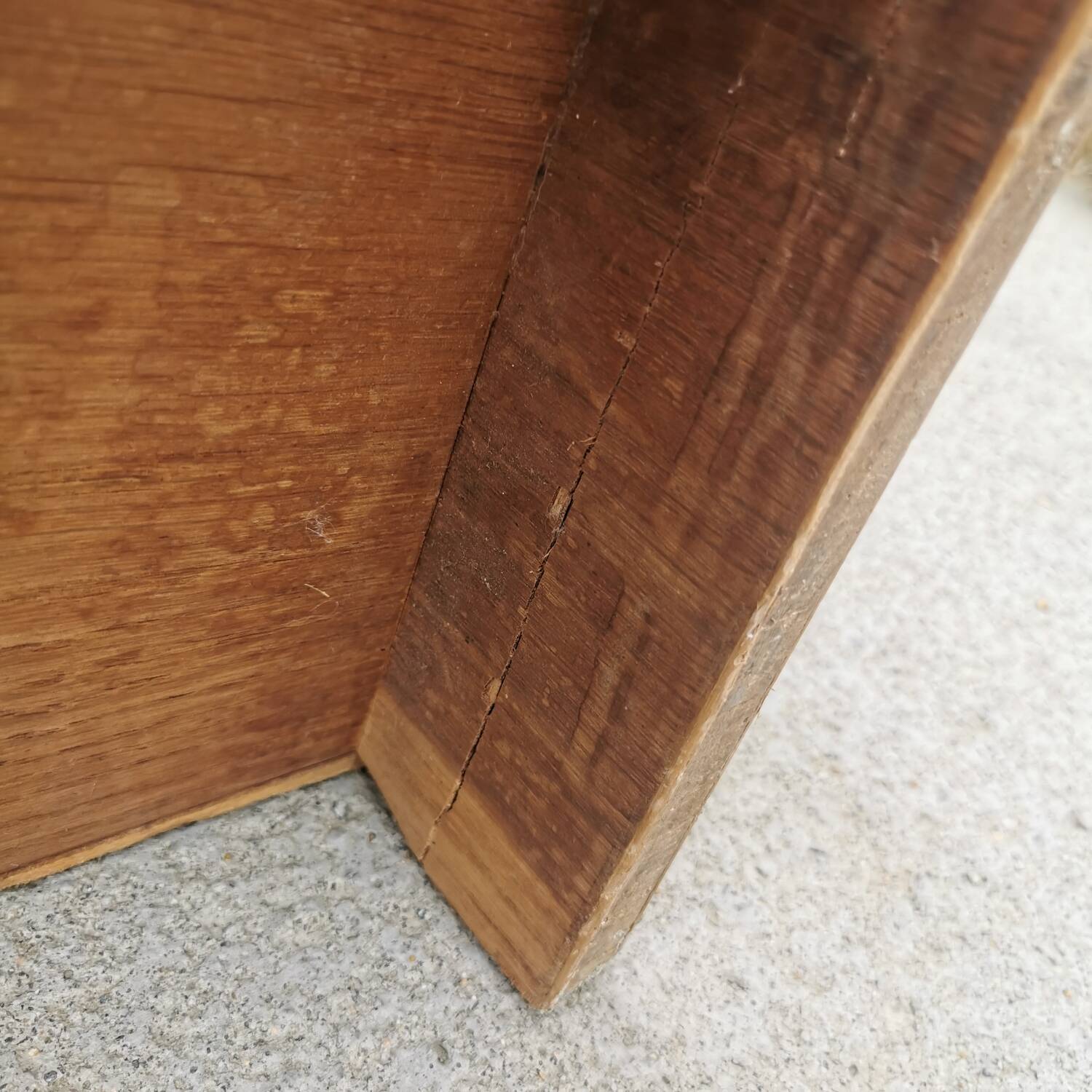 Marcel Gascoin's wall-mounted secretary