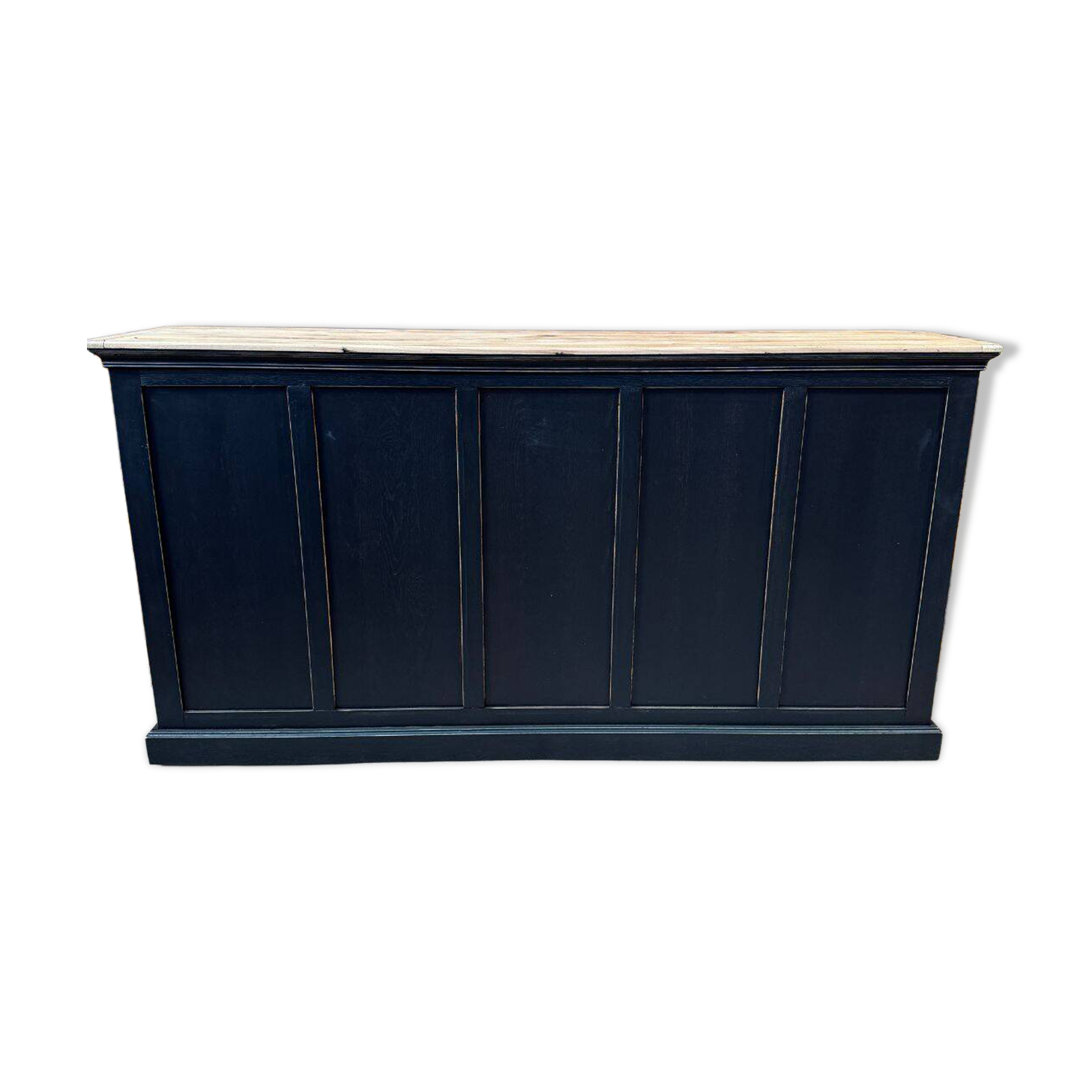 Vintage workshop furniture revamped from the 1950s.