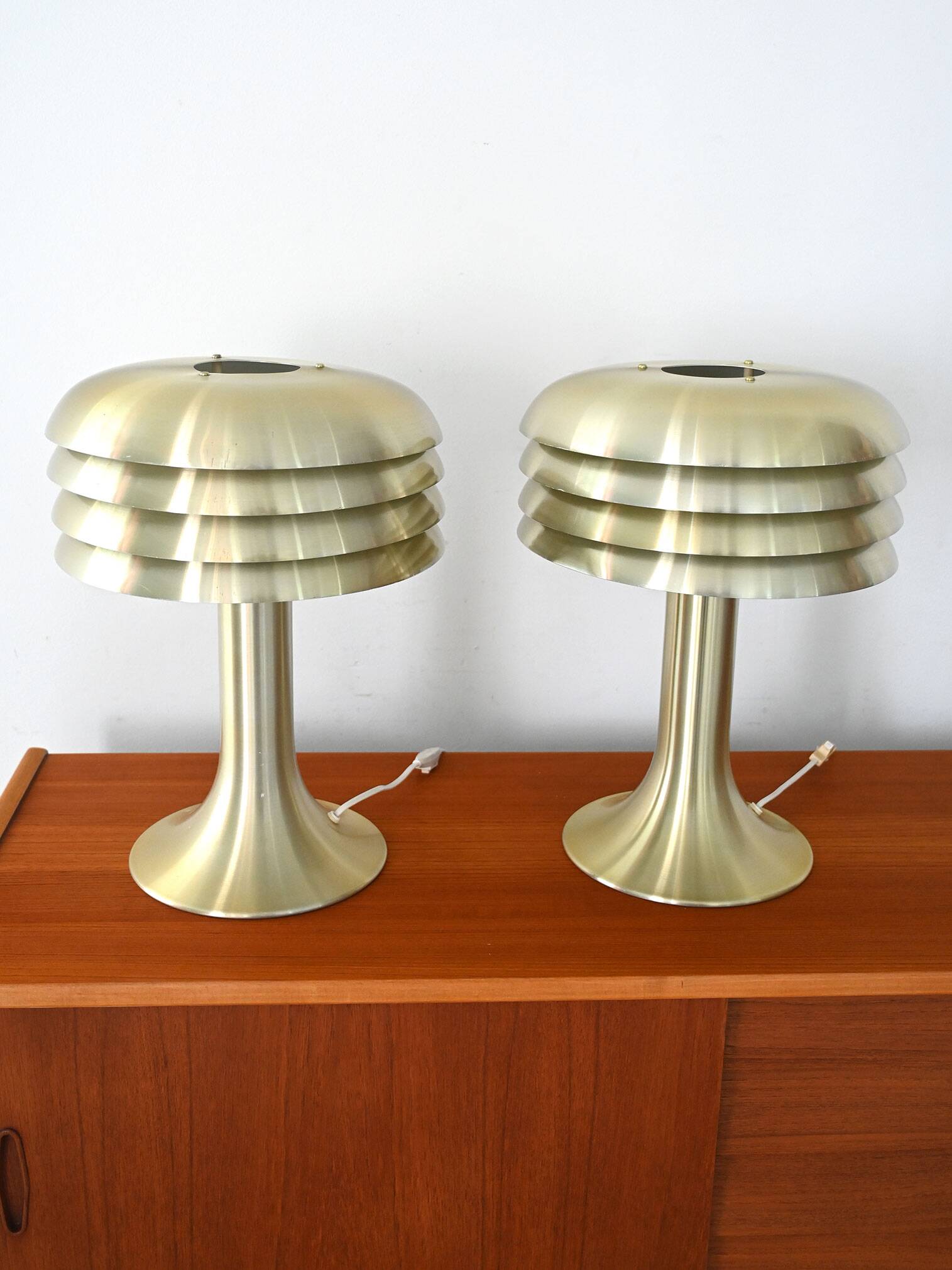 Pair of Hans-Agne Jakobsson BN-26 table lamps