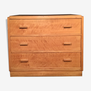 Dresser 1960