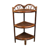 Corner shelf in rattan 70