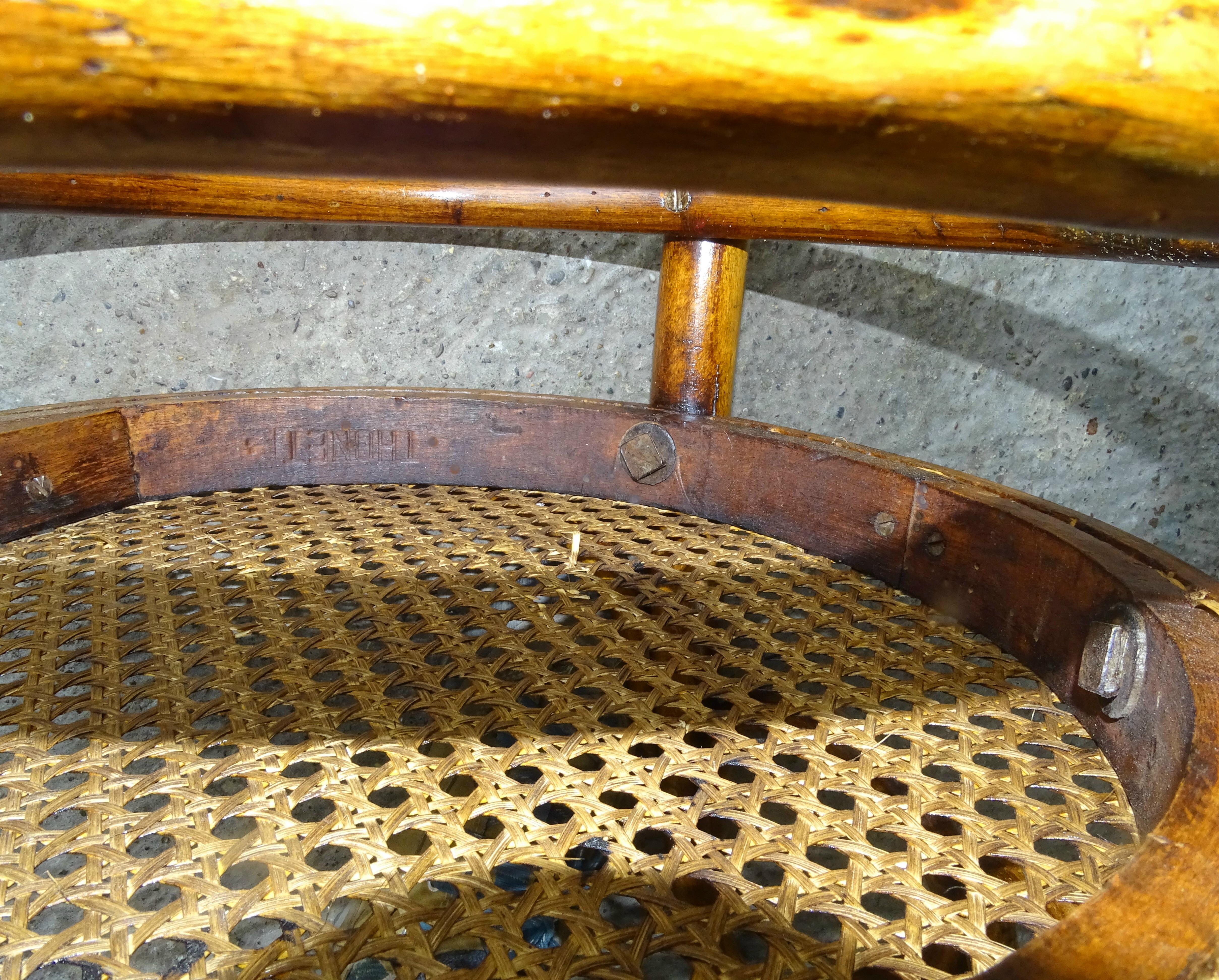 Chaise bistrot de vienne Thonet n°20, oméga cannée - ca, 1875