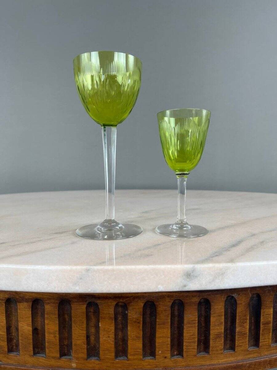 Antique baccarat green crystal glassware set, 20th century
