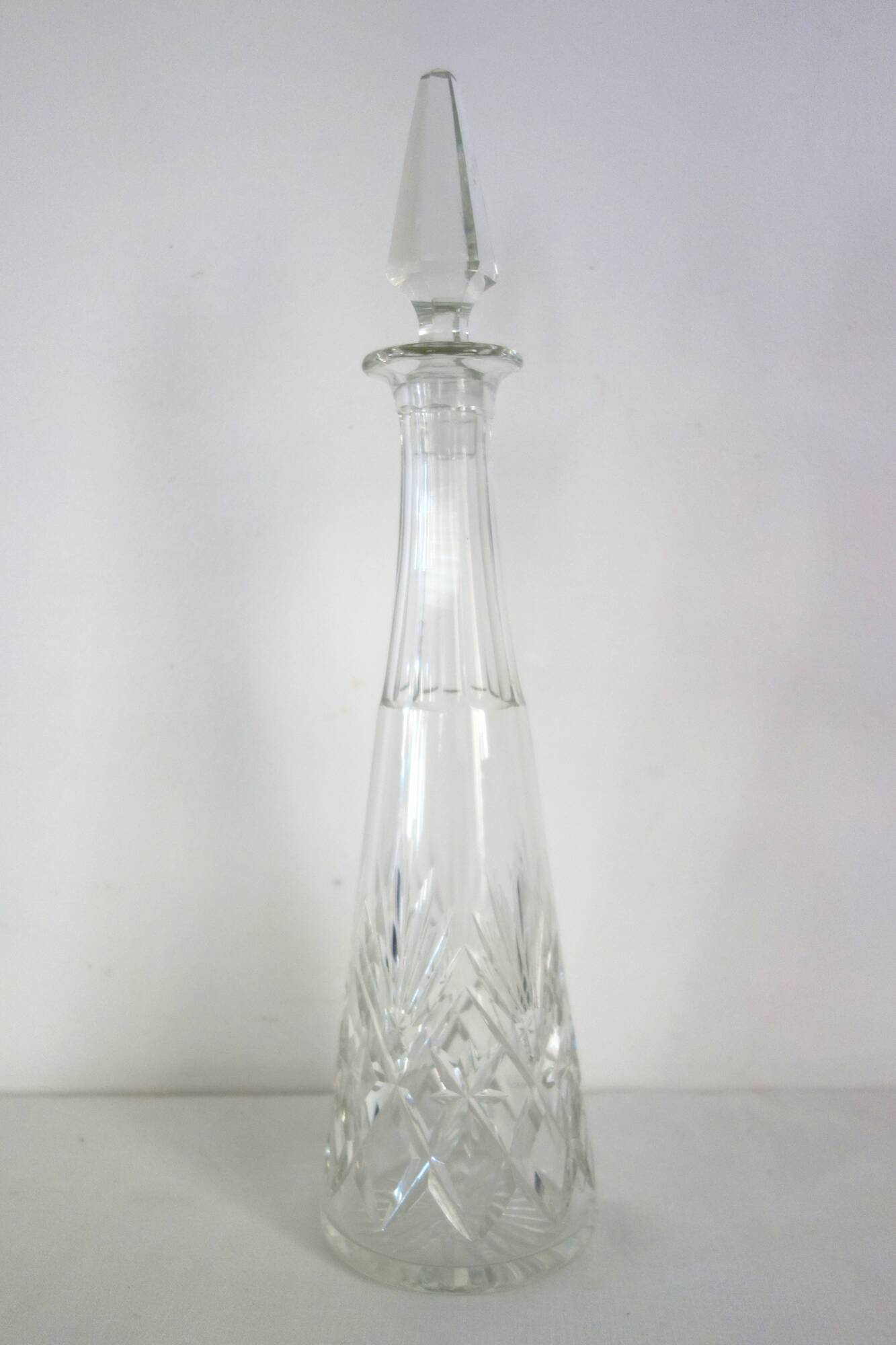 Old Saint Louis crystal wine carafe, Massenet model n°9