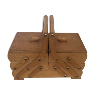 Sewing basket vintage