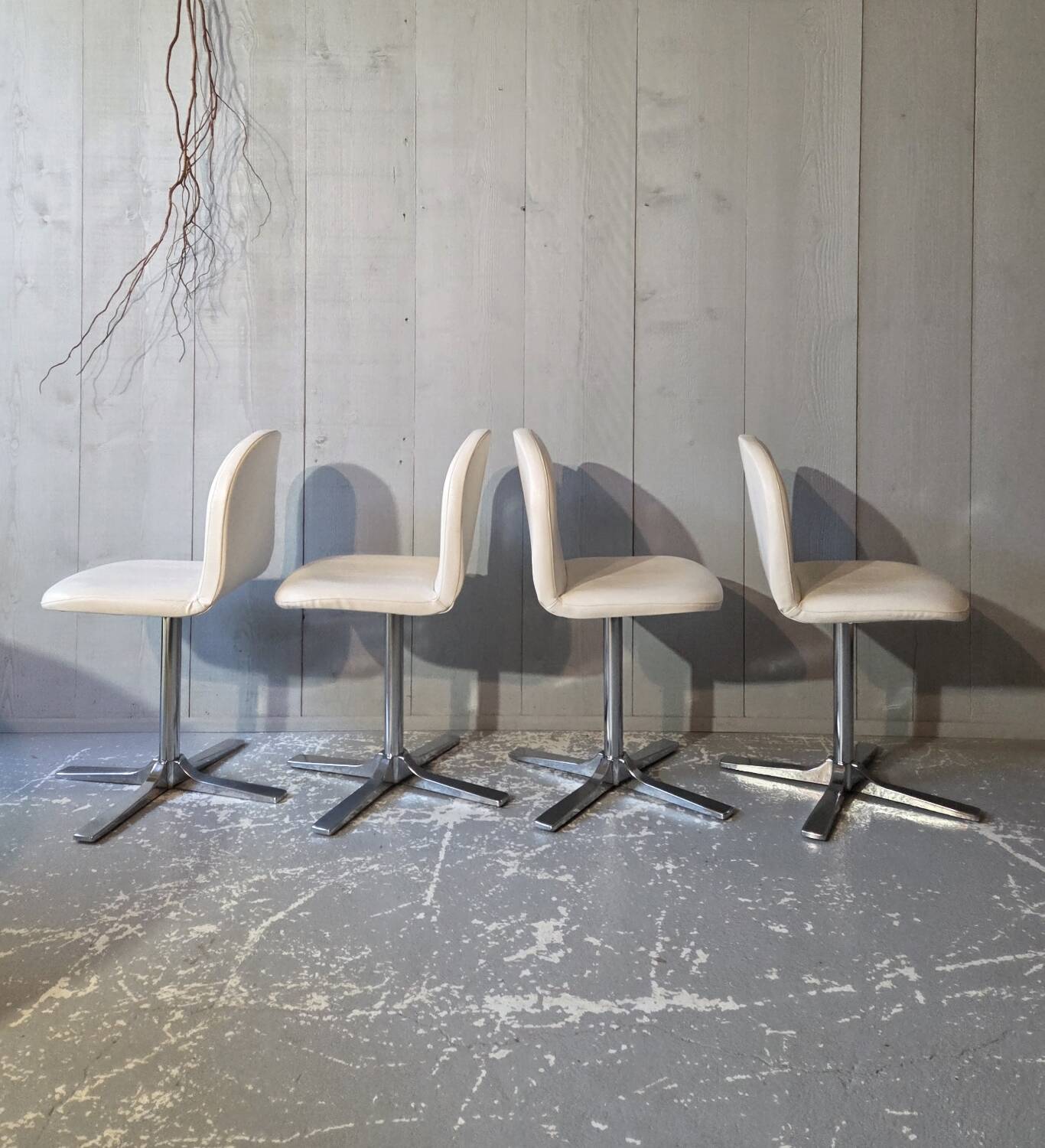 Chaises pivotantes skai blanc