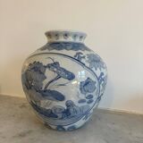 Old vase